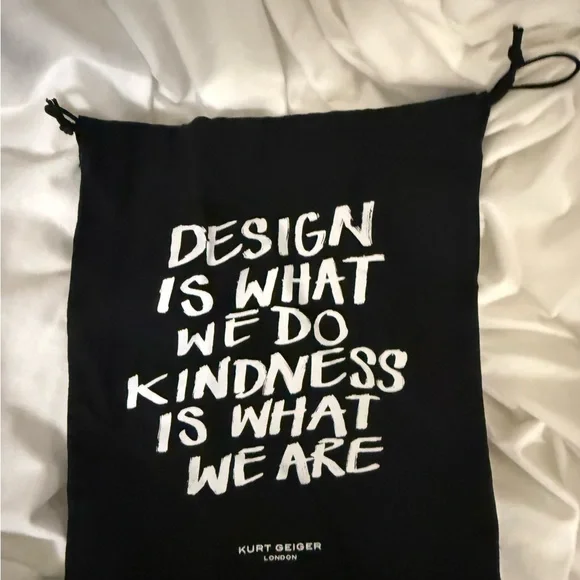 💜🩵RARE FIND!!! Kurt Geiger London Party Eagle Clutch With Removable Chain NWT 🩵💜 - Picture 11 of 12